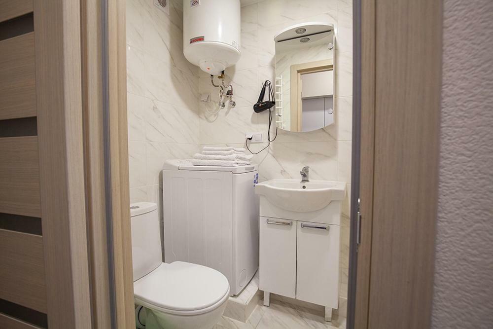 New Quiet Place In Kiev エクステリア 写真