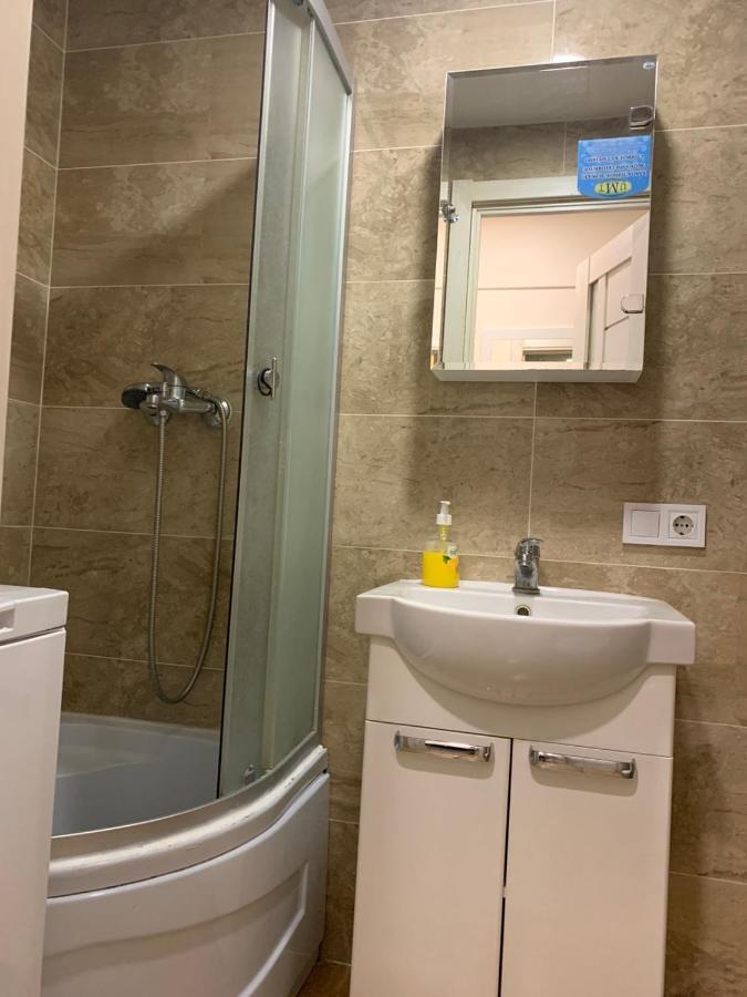 New Quiet Place In Kiev エクステリア 写真